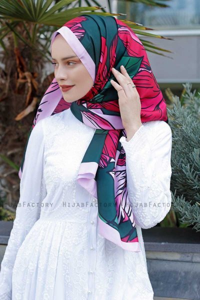 Hijab Twill Met Robijnpatroon - Sal Evi