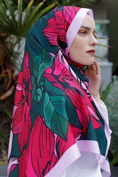 Hijab Twill Met Robijnpatroon - Sal Evi