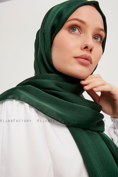 Berrak - Donkergroen Janjanli Hijab