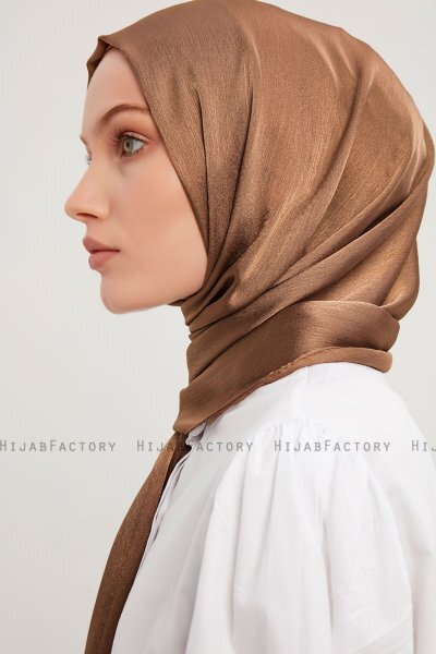 Berrak - Bruin Janjanli Hijab