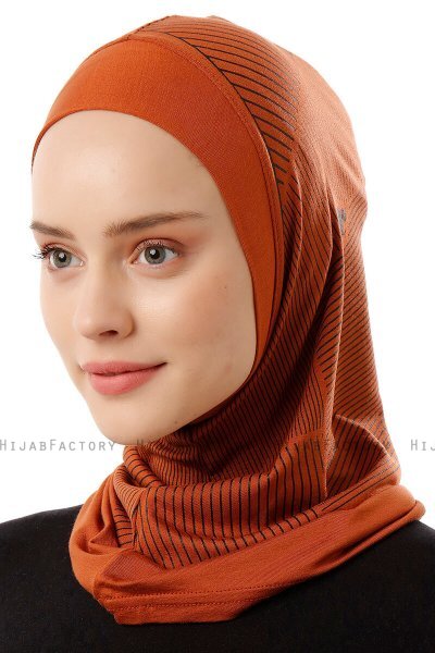 Wind Plain - Baksteenrood Al Amira One-Piece Hijab