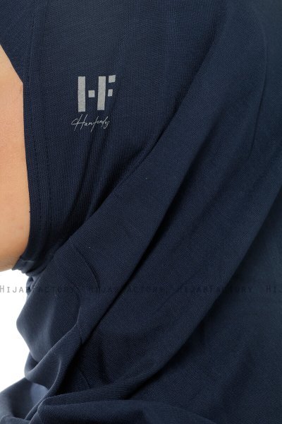 Hanfendy Plain Logo - Marineblauw Al Amira Hijab
