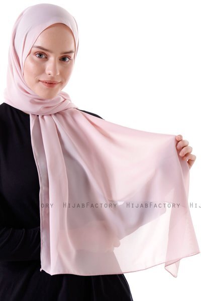 Hadise - Oudroze Chiffon Hijab