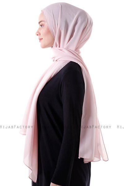 Hadise - Oudroze Chiffon Hijab