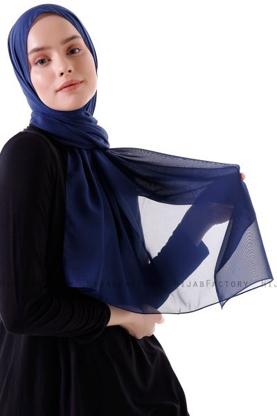 Hadise - Marineblauw Chiffon Hijab