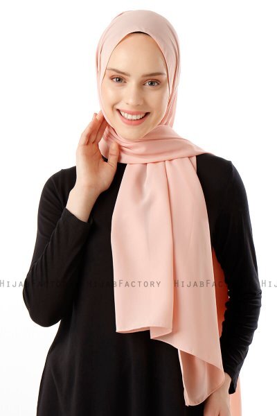 Hadise - Zalm Chiffon Hijab