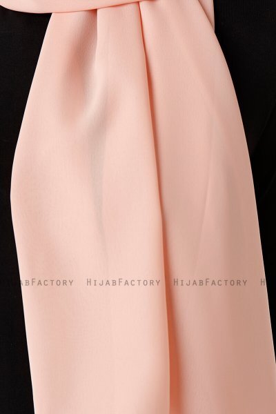 Hadise - Zalm Chiffon Hijab
