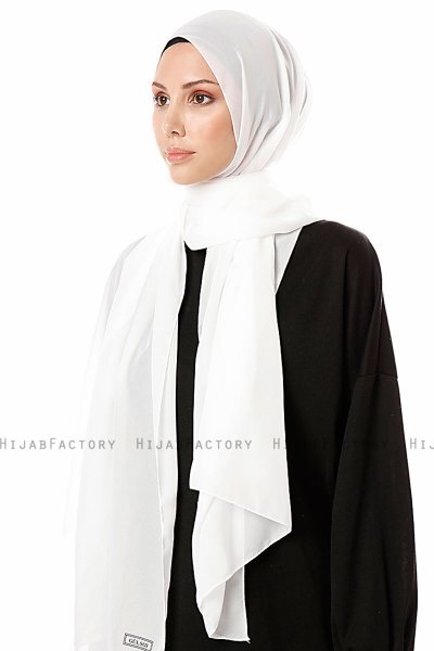 Ayla - Offwhite Chiffon Hijab