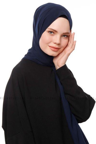 Aylin - Marineblauw Medine Silk Hijab - Gülsoy