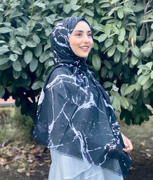 Benazir - Zwart Gedessineerde Katoen Hijab