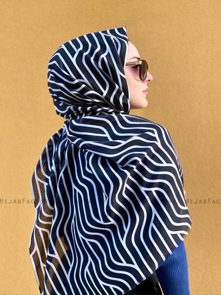 Berrin - Zwart Gedessineerde Katoen Hijab - Mirach