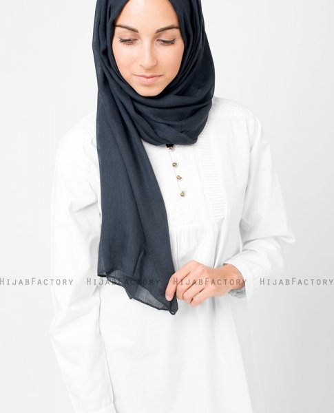 InEssence - Anthracite Viskos Hijab från Silk Route