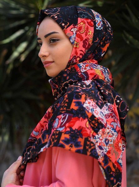 Marwa - Roze Gedessineerde Crepe Hijab
