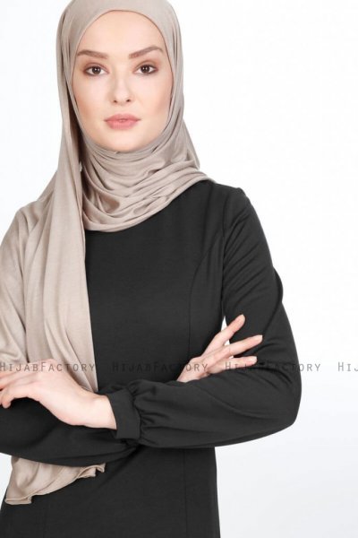 Nadia Svart Klänning Med Volang Miss Halima 280216b