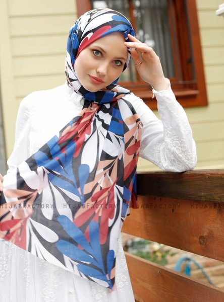 Pariza - Wit Gevormde Hijab