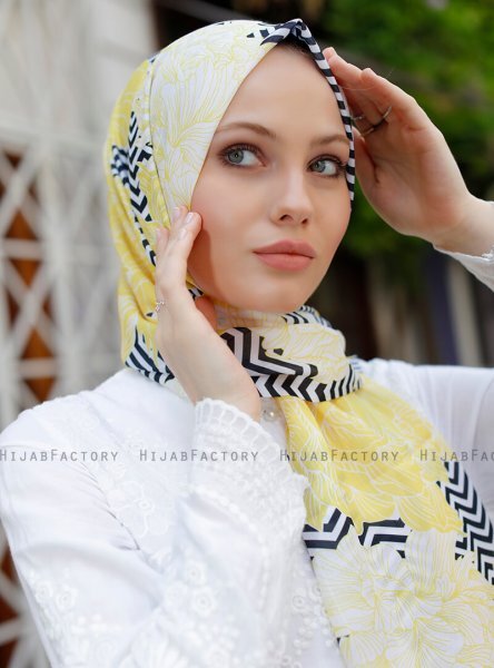 Yumna - Geel Gevormde Hijab
