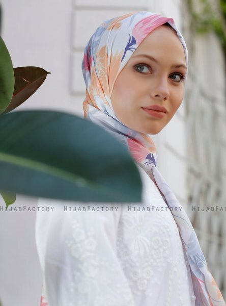 Yumna - Donker Roze Gevormde Hijab