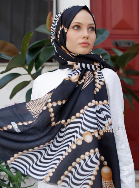 Yumna - Donker Marineblauw Gevormde Hijab
